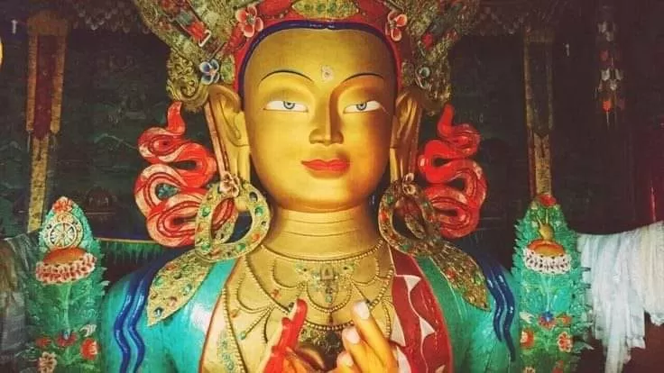 CHÁNH NIỆM SUY NGHĨ VỀ VÀ PHÁT TÂM KÍNH THỜ TẤT CẢ THIỆN TRI THỨC - Kinh Hoa Nghiêm