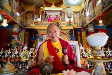 TRUNG ẤM CỦA CÁI CHẾT - TÔN SƯ GARCHEN RINPOCHE ĐỜI THỨ 8 - NHỮNG GIÁO LÝ PHOWA VÀ BARDO (TRUNG ẤM)