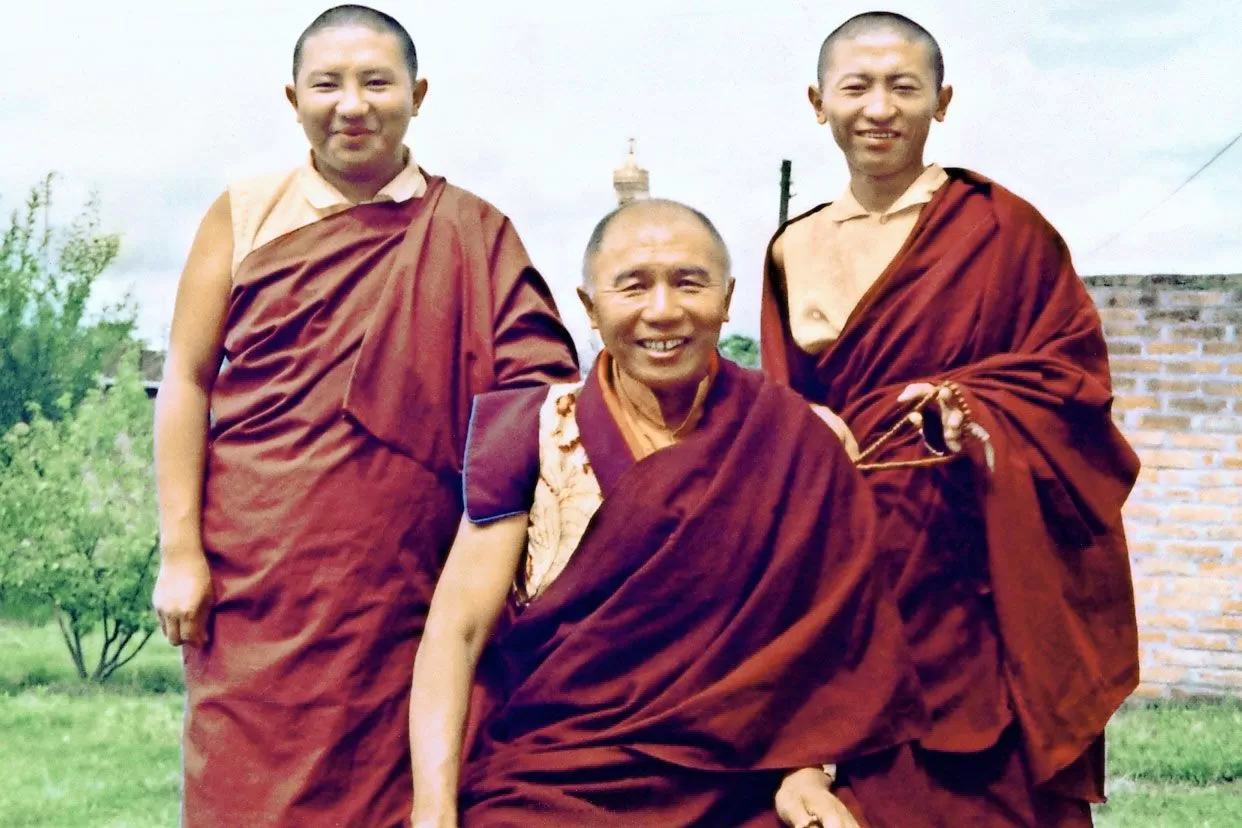 SỰ HỢP NHẤT CỦA GIAI ĐOẠN PHÁT TRIỂN VÀ THÀNH TỰU - TULKU URGYEN RINPOCHE - As It Is