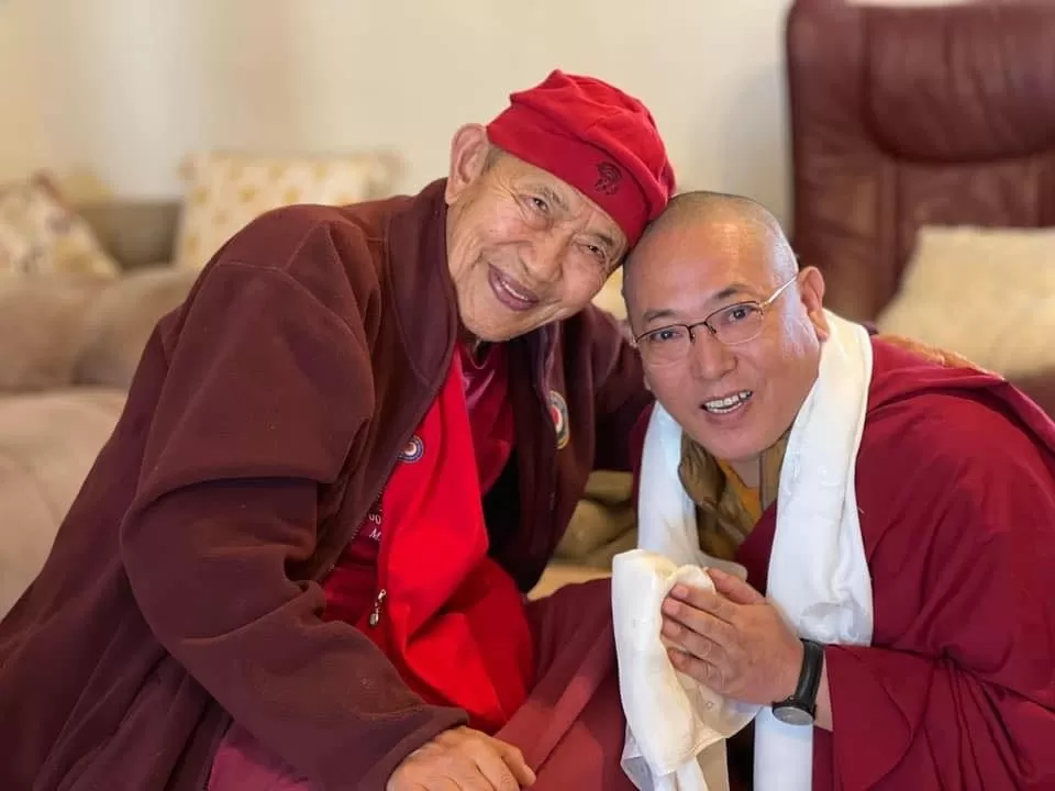 HAI HÌNH THỨC TÍCH LŨY CÔNG ĐỨC - NHỮNG LỜI KHAI THỊ TỪ BẬC TÔN QUÝ- GARCHEN RINPOCHE ĐỜI THỨ 8