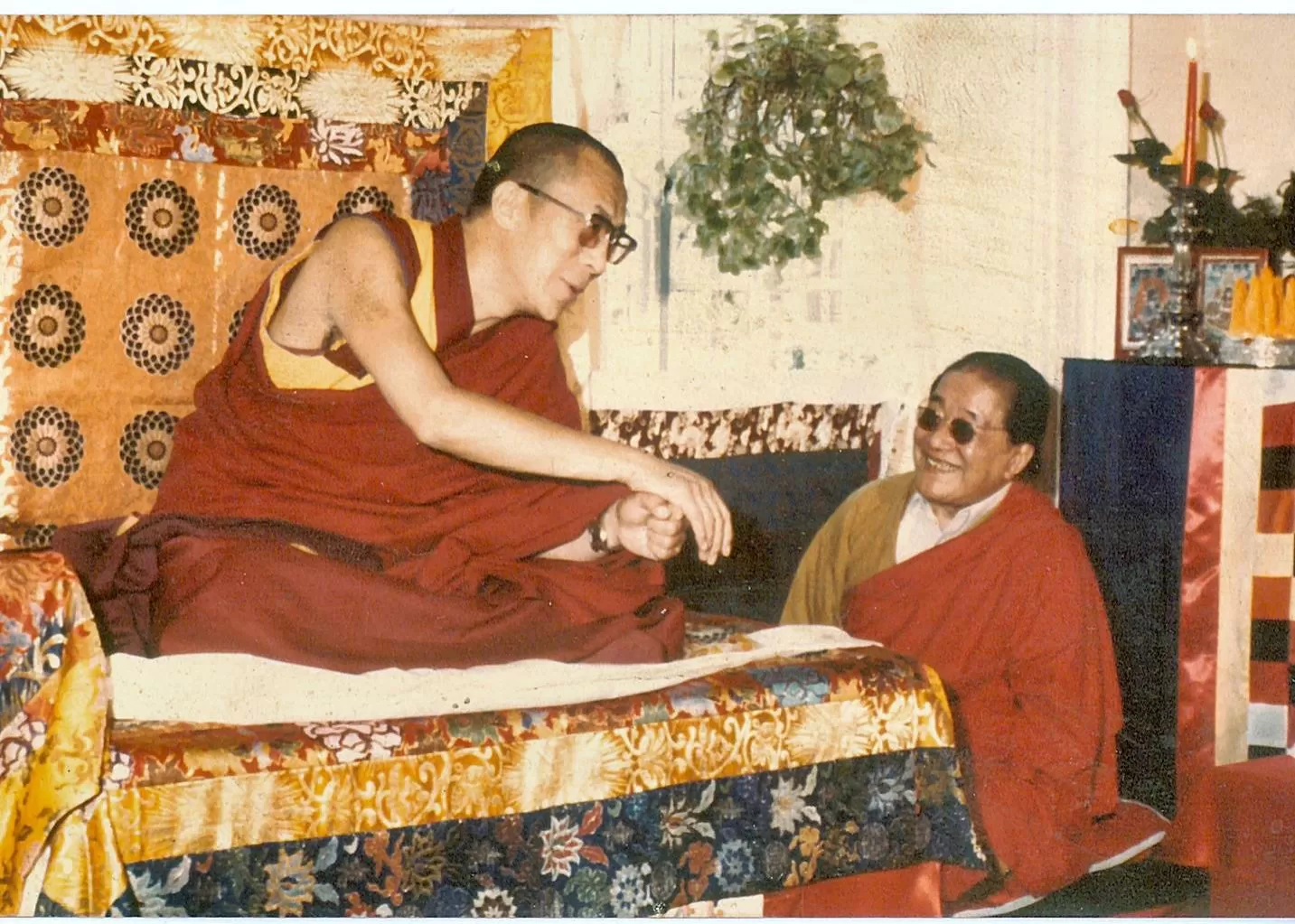 VIÊN NGỌC TÂM CHO NHỮNG ĐỆ TỬ PHƯỚC ĐỨC - Dudjom Rinpoche